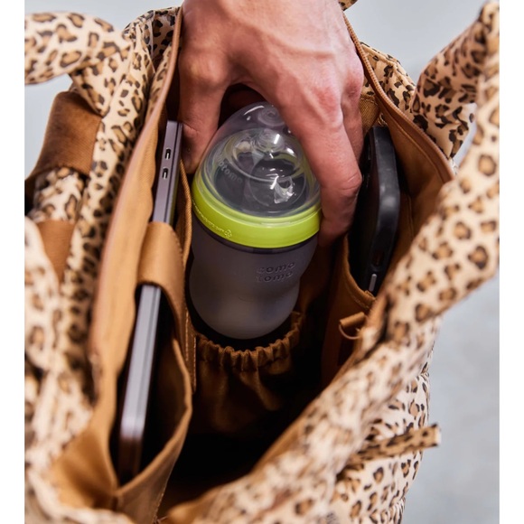 Brand New Beis Diaper Bag backpack wild child print - Picture 5 of 16